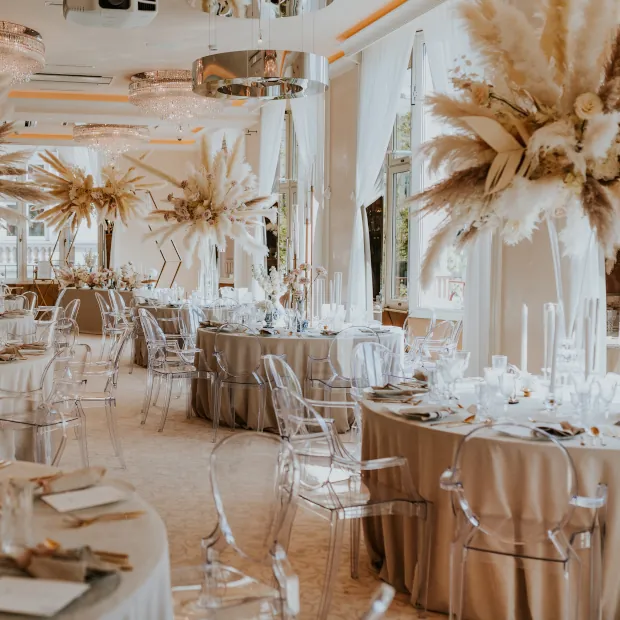 Crystal Palace wedding venue in Krakow